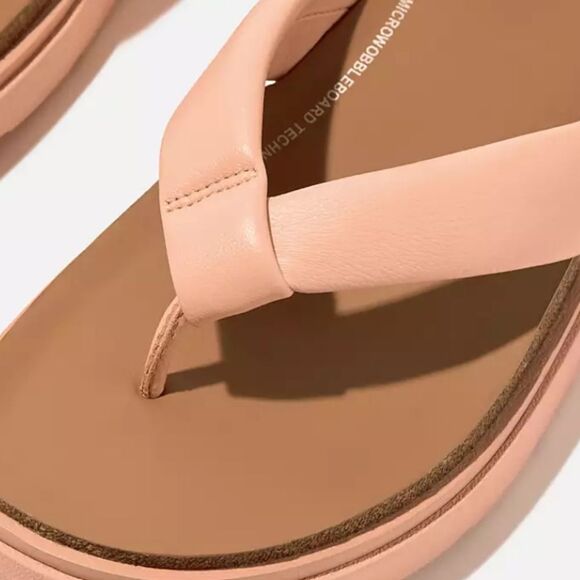 FitFlop Gen Ff Padded Strap Leather Toe-Post Sandals- Blushy - Picture 3 of 15